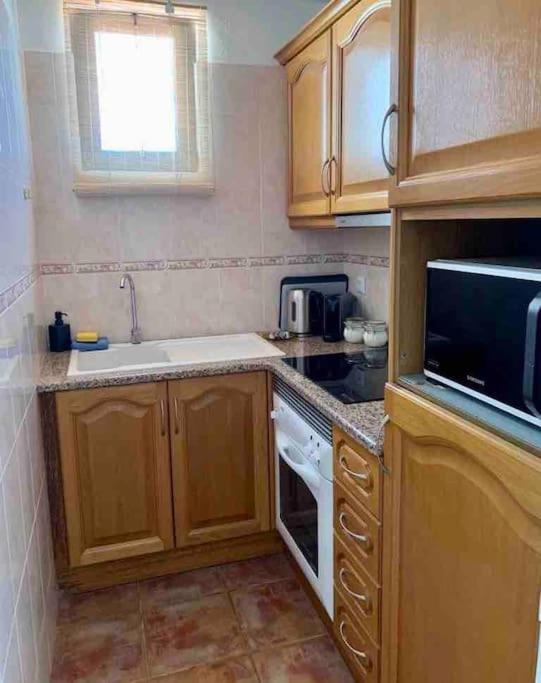 Charming 5 Bed Private - Villa
