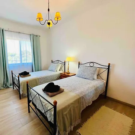 Charming 5 Bed Private Villa - Quarteira Zewnętrze zdjęcie